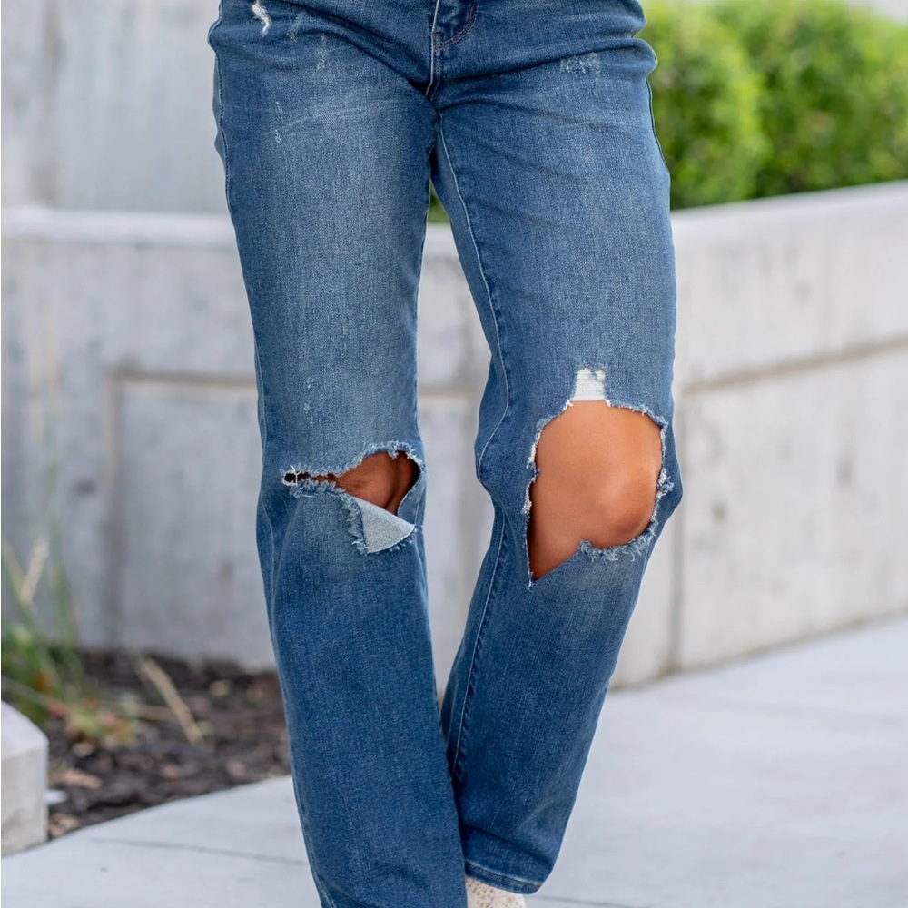 Judy Blue Ripped Dad Jeans, size 1